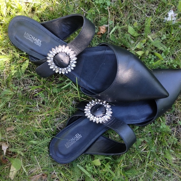 EUC Michael Kors Viola Ballet Mule Flat Black with Rhinestone Buckle - Picture 2 of 9